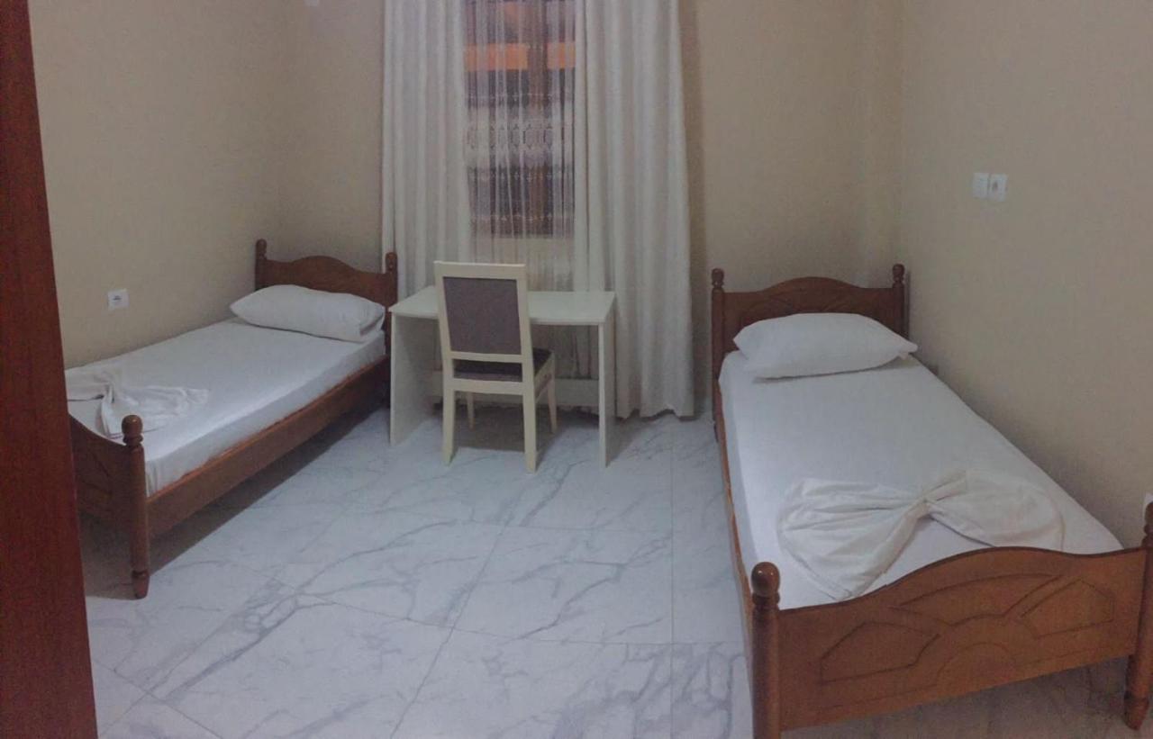 Apartment Ermona Resuli Ksamil Buitenkant foto