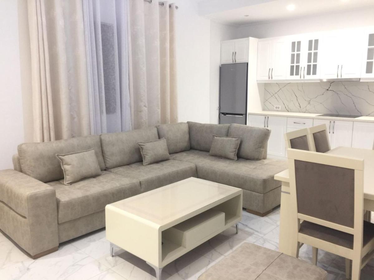 Apartment Ermona Resuli Ksamil Buitenkant foto